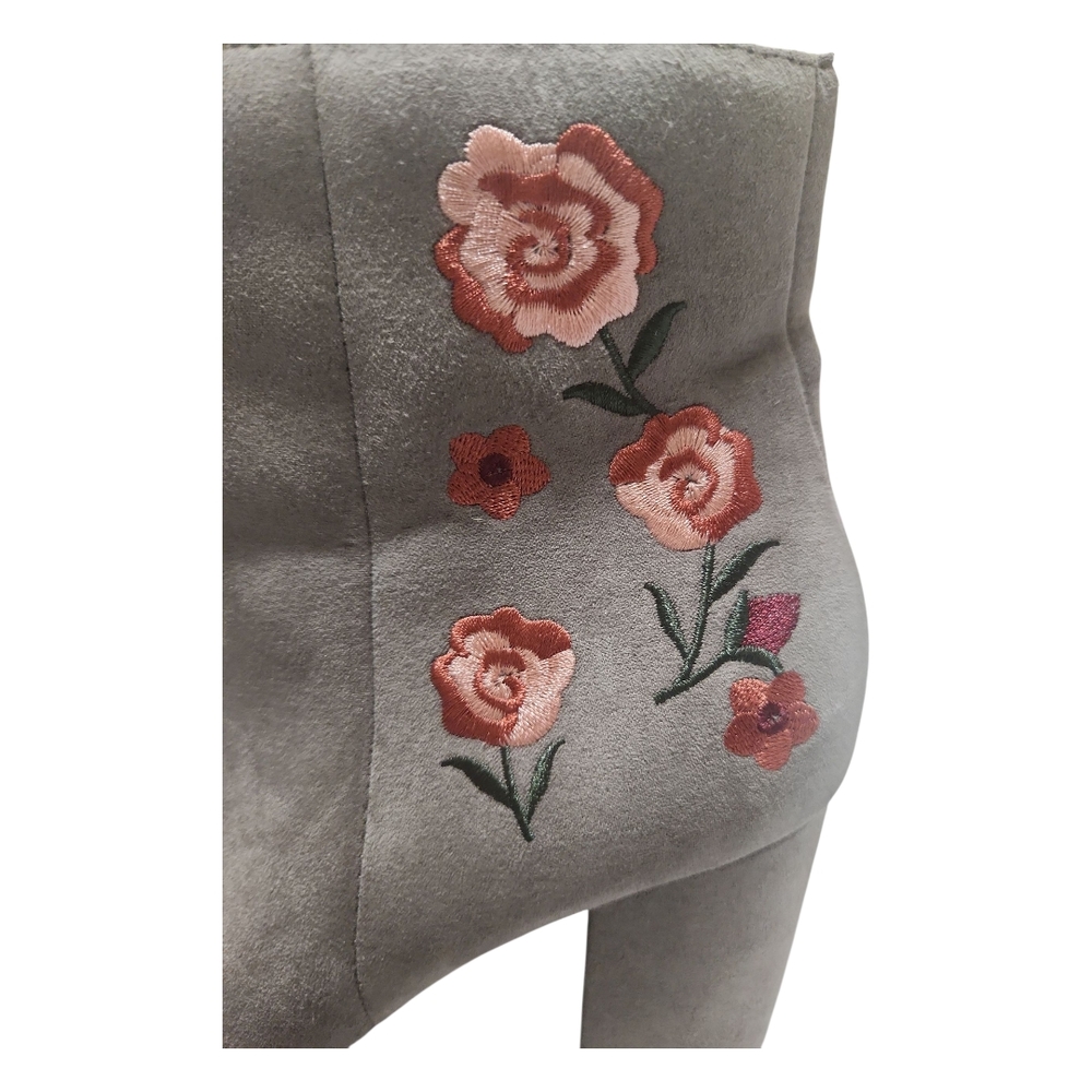 Report Gray Floral Embroidered Suede Ankle Boots Booties Women's Size 7.5 - Picture 9 of 15